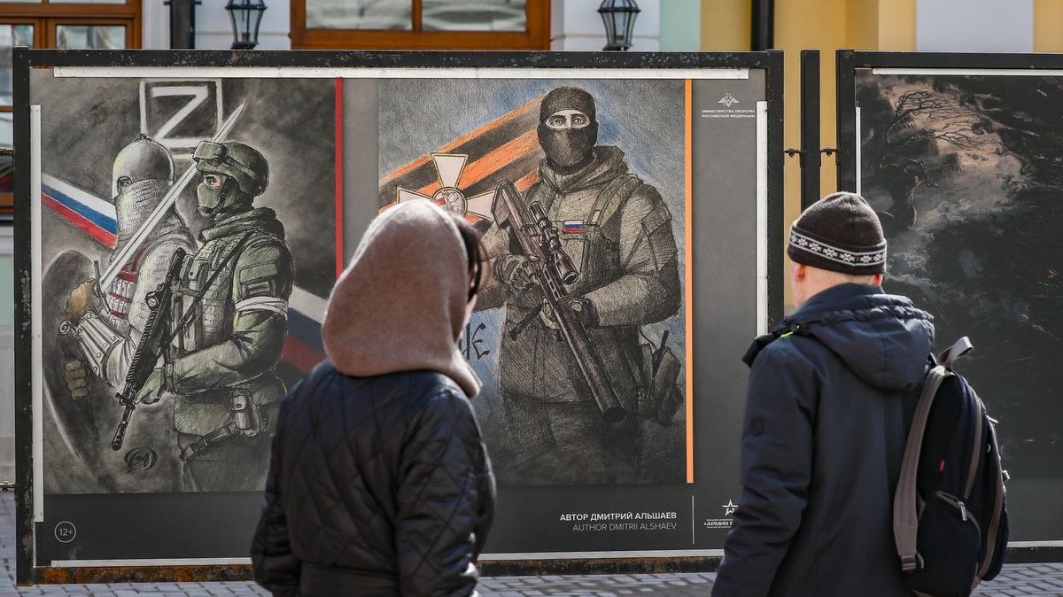Jako pomocníci wehrmachtu. Ruský vězeň popsal angažmá ve válce na Ukrajině